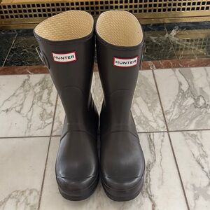 Hunter Dark Brown Waterproof Boots